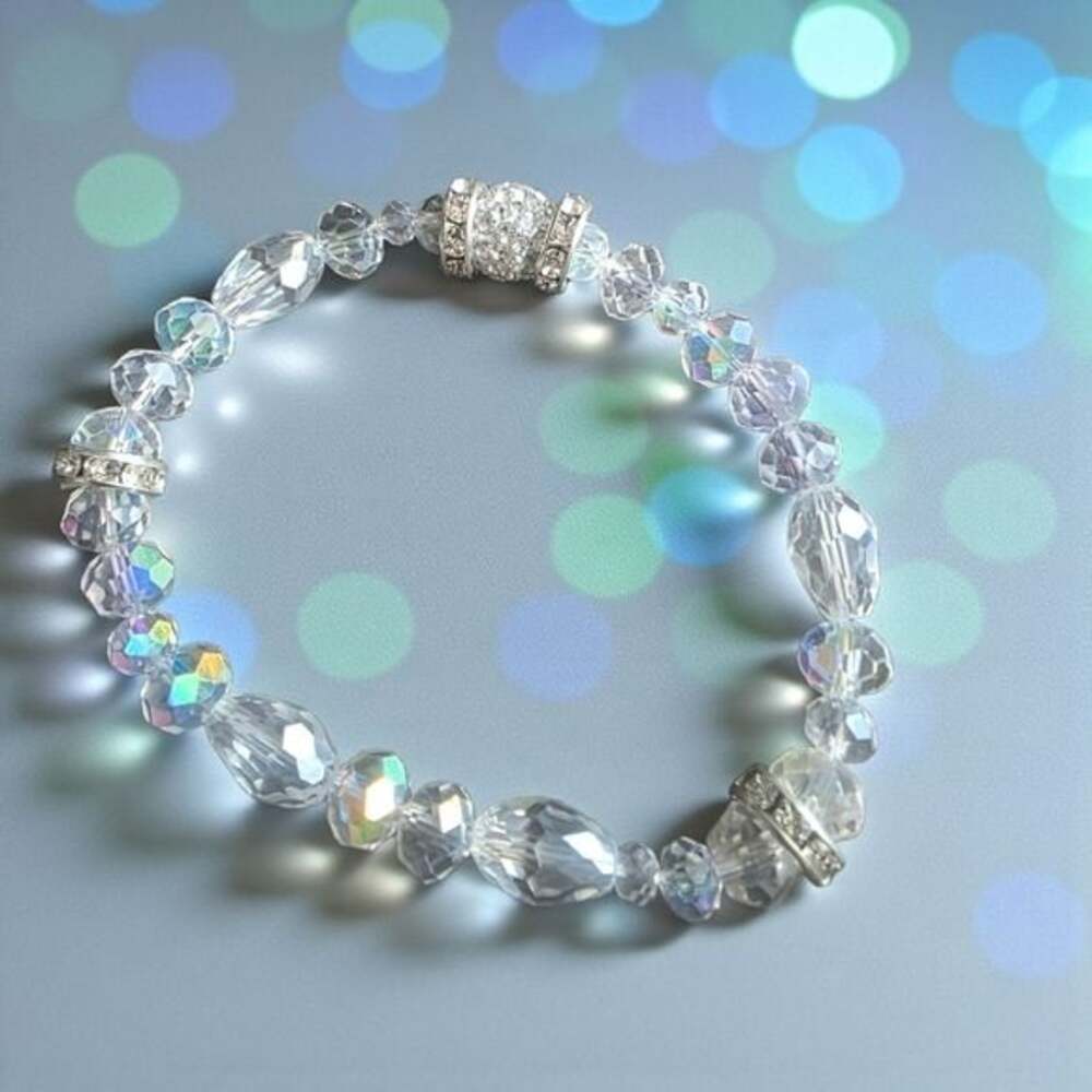 Clear Crystal Beaded Bracelet with Rhinestone Accen